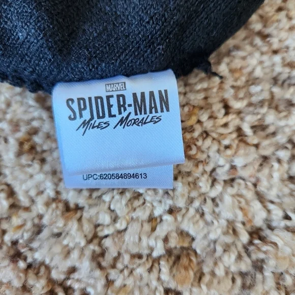 Marvel Spider-Man Toque - Picture 4 of 6